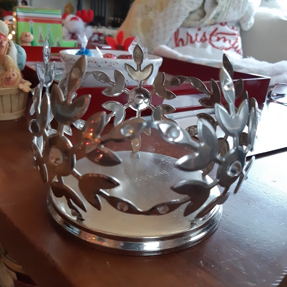 Silver Snow Flake Candle Holder - Picture 3 of 5